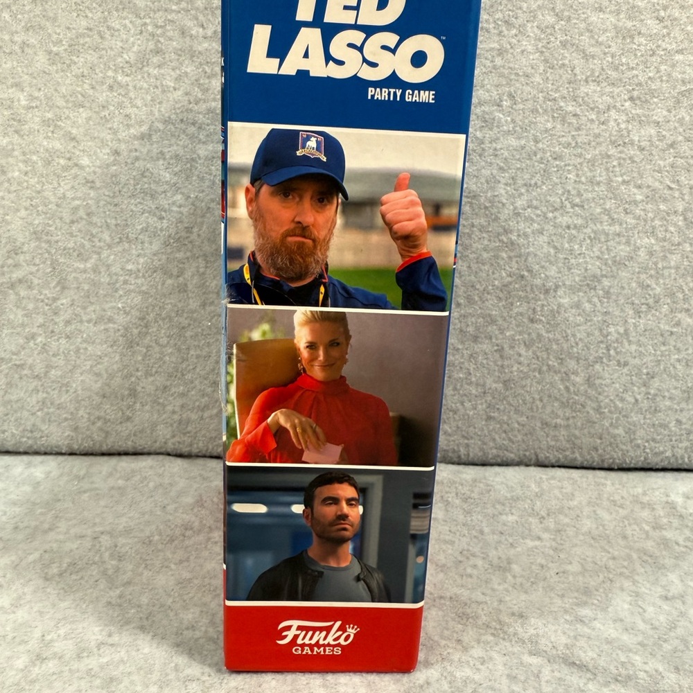 Ted Lasso Party Game - Picture 5 of 17